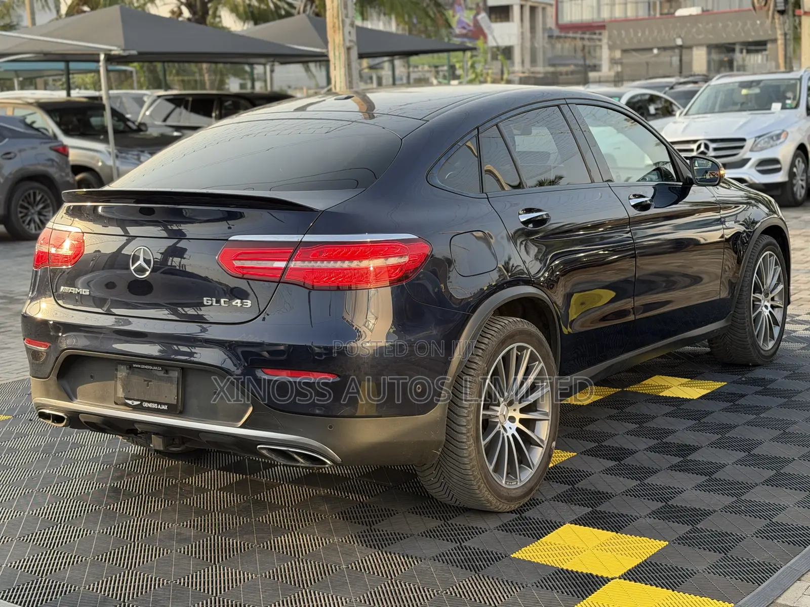 Mercedes-Benz GLC-Class 2019 Blue