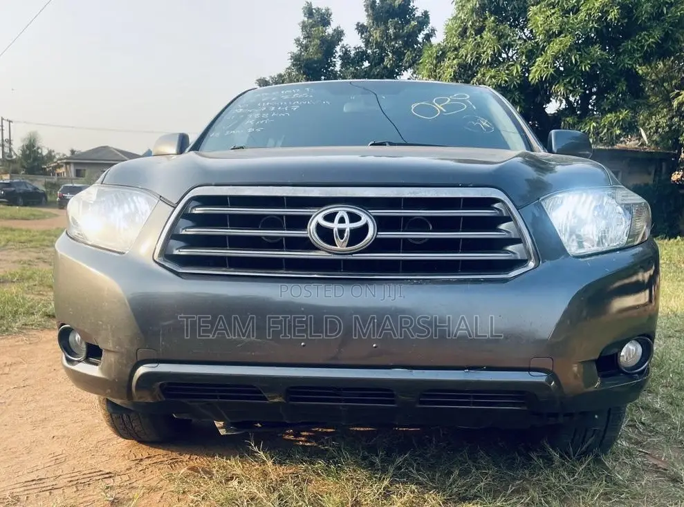 Toyota Highlander Sport 2010 Gray