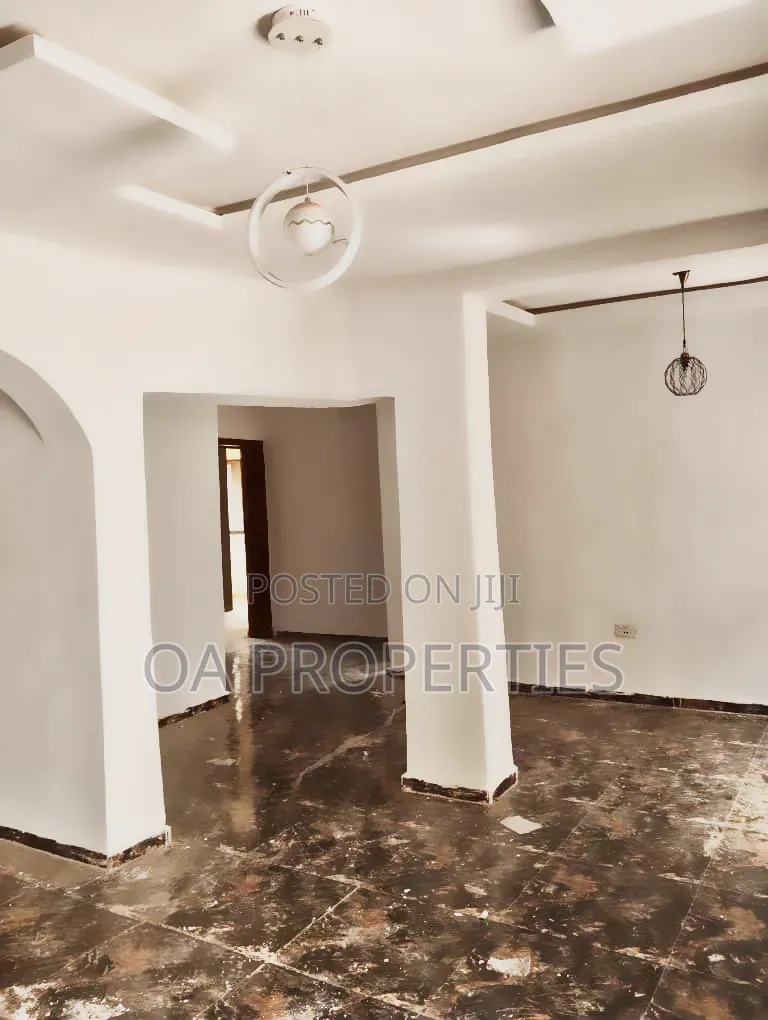 2bdrm Block of Flats in Deeper Life for rent