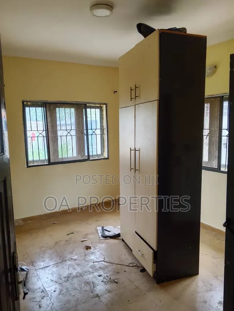 2bdrm Block of Flats in Deeper Life for rent
