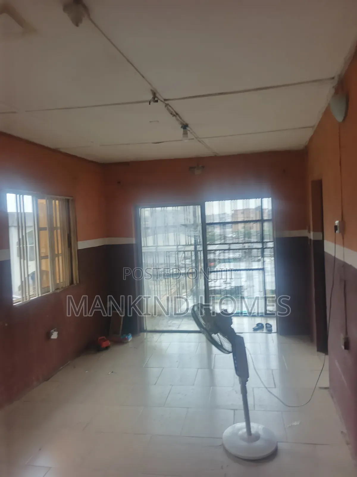 3bdrm Apartment in Mafoluku for rent