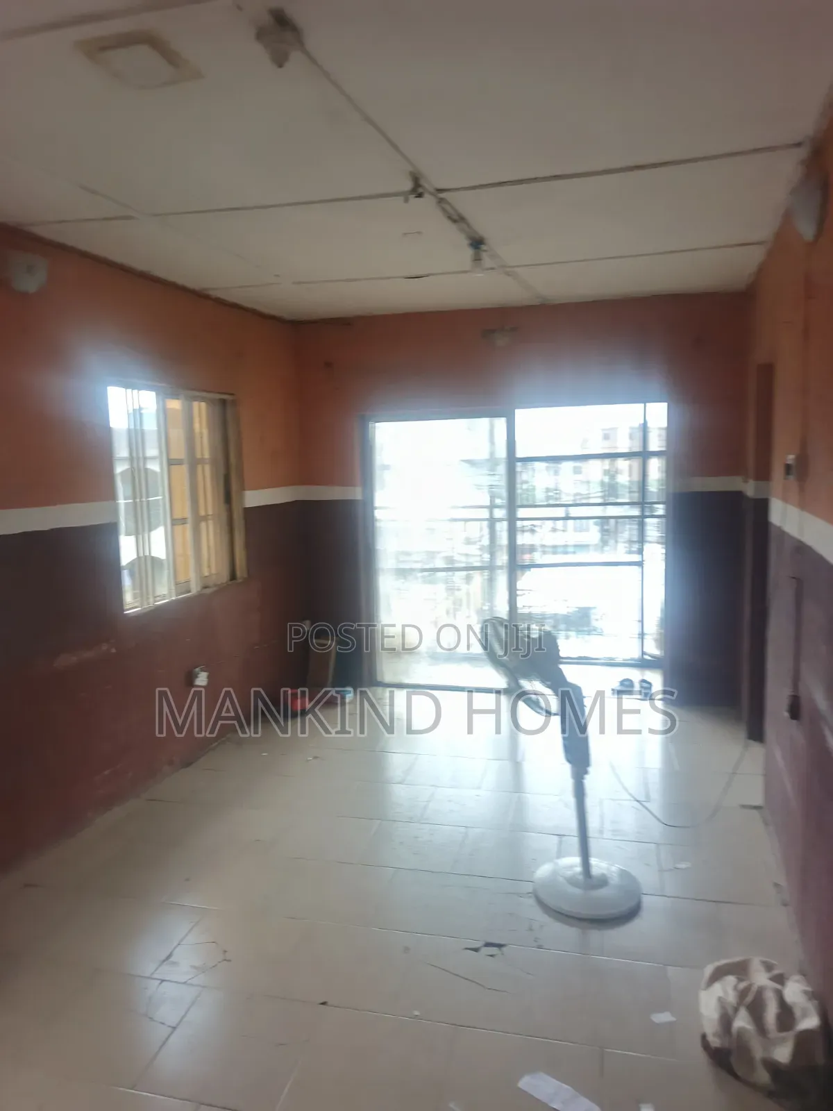 3bdrm Apartment in Mafoluku for rent
