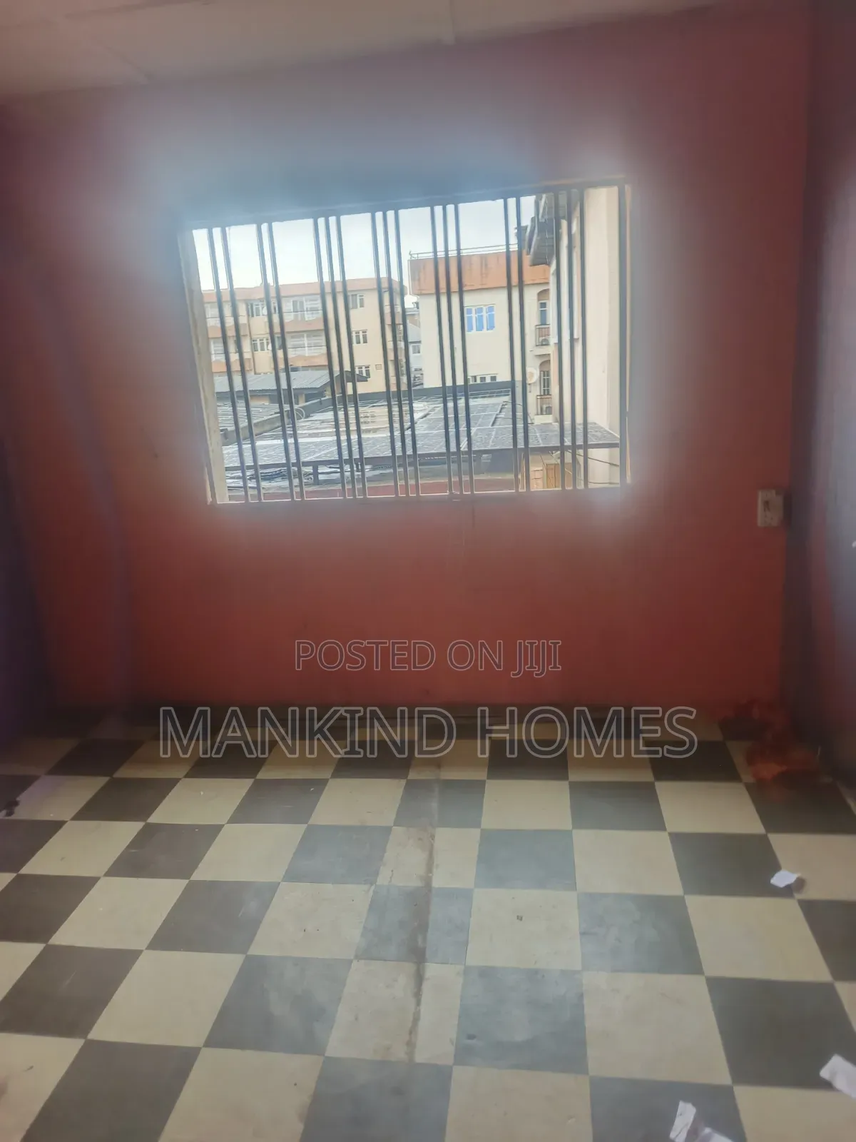 3bdrm Apartment in Mafoluku for rent