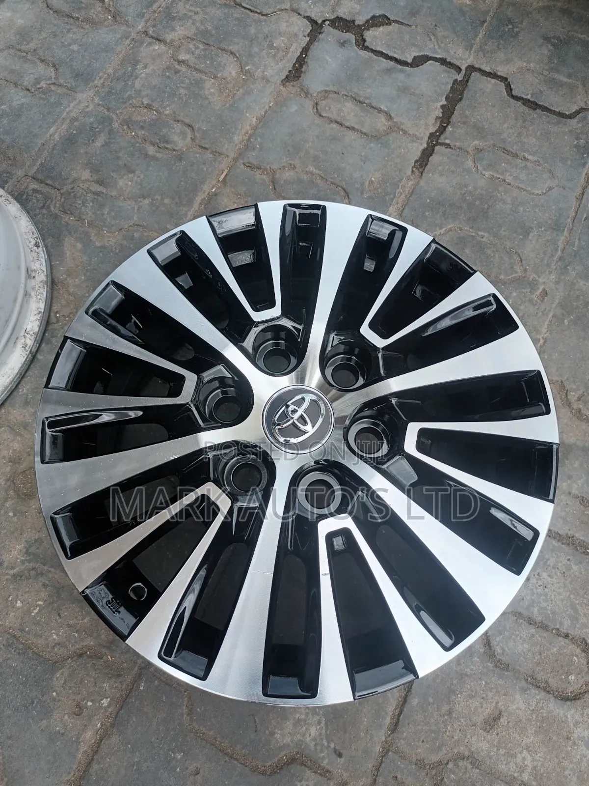 16inche Rim Toyota Hiace 2019-2026