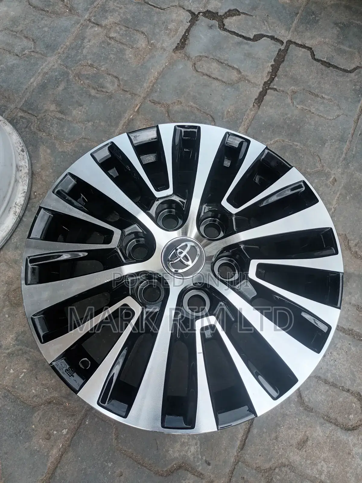 16inche Rim Toyota Hiace 2019-2026
