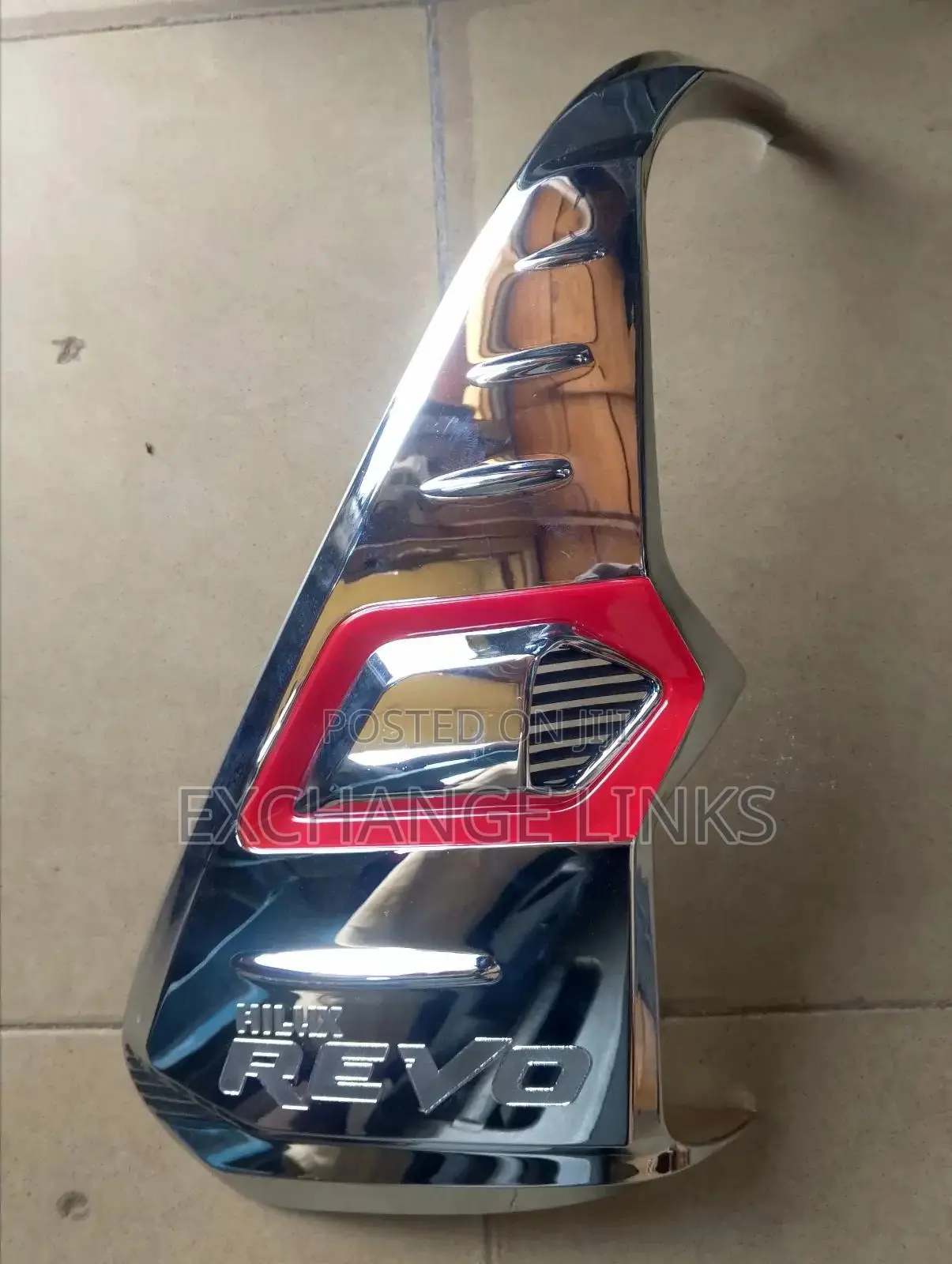 2015 Model Toyota Hilux Rear Light Chrome