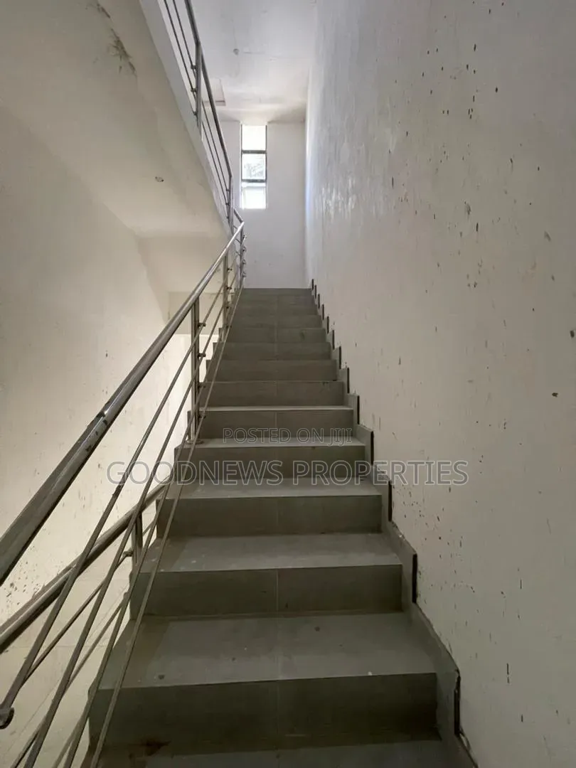 4bdrm Duplex in Ologolo for rent
