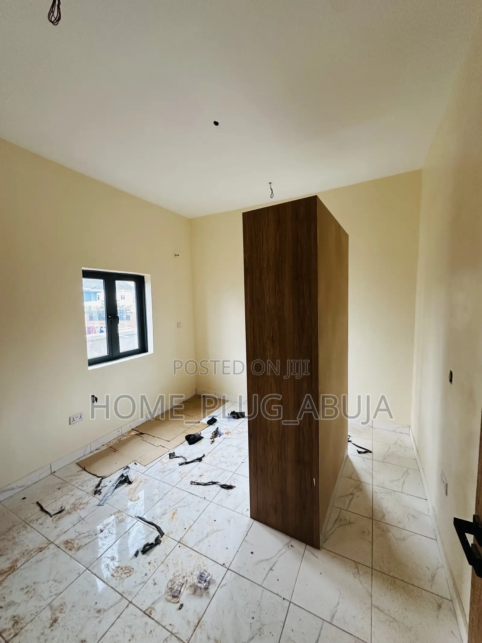 1bdrm Block of Flats in News Engineering for rent