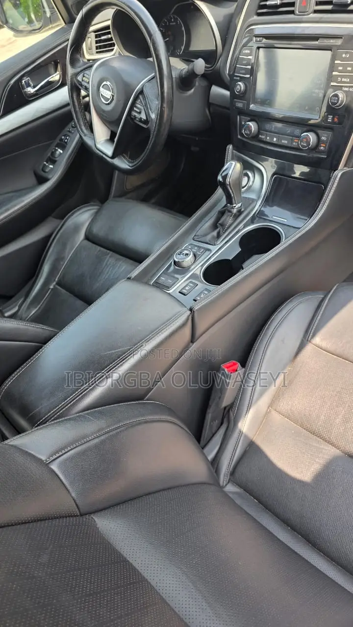 Nissan Maxima 4dr Sedan 2016 White