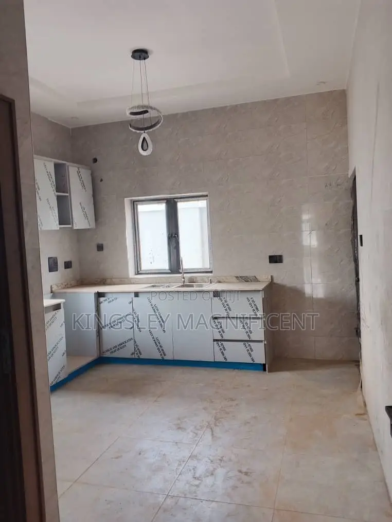 4bdrm Duplex in Mabushi for rent