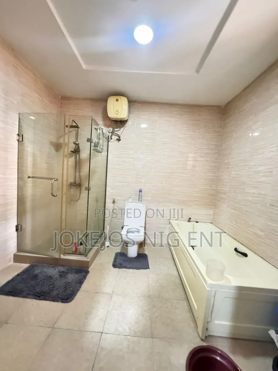 3bdrm Townhouse/Terrace in Victoria Crest 1 Off, Lafiaji for sale
