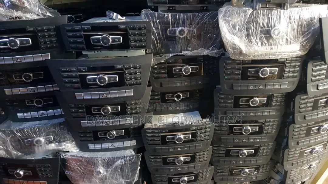 All Mecerdes Benz Radio( Headunit Stereos) Available