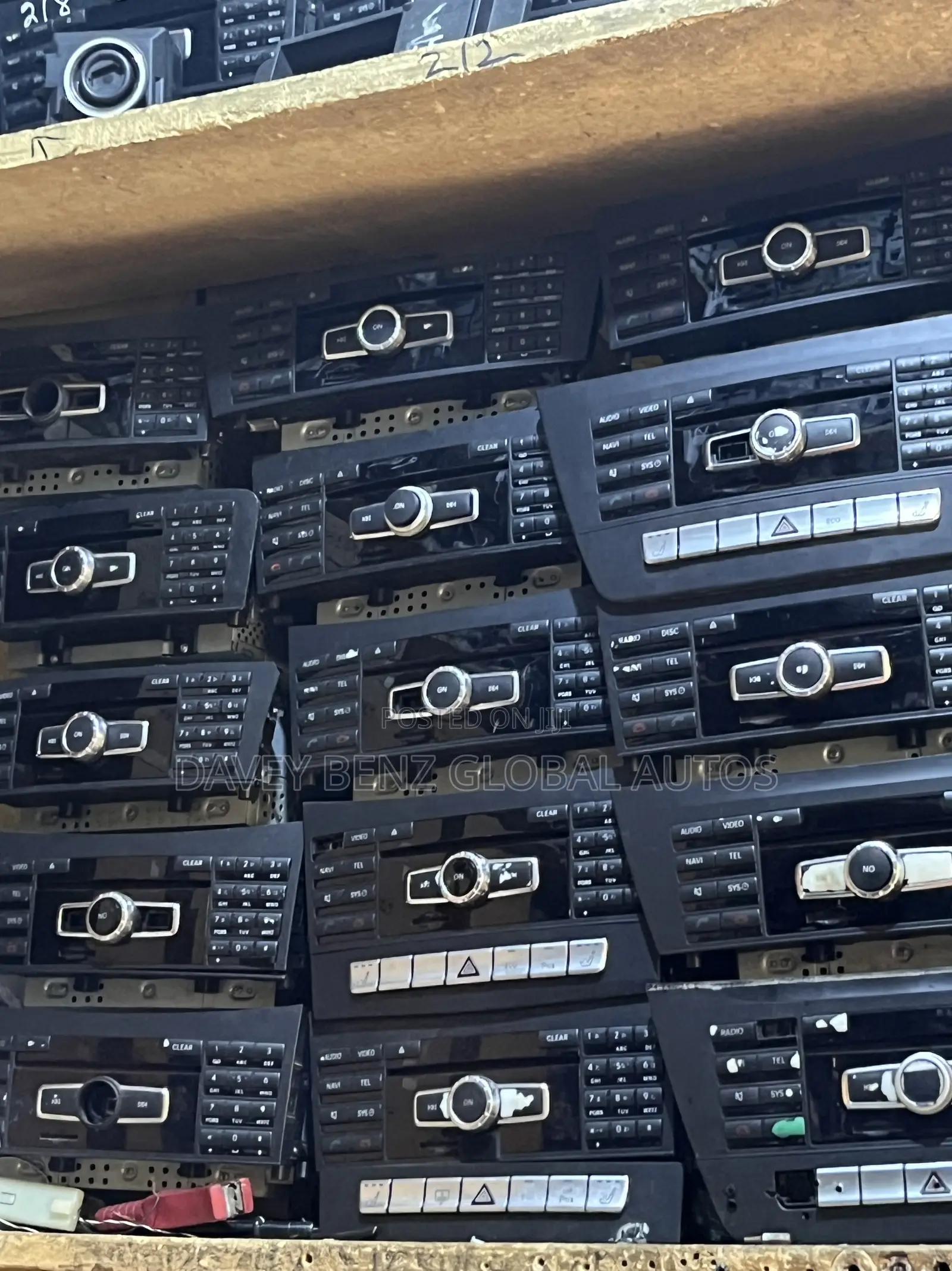 All Mecerdes Benz Radio( Headunit Stereos) Available