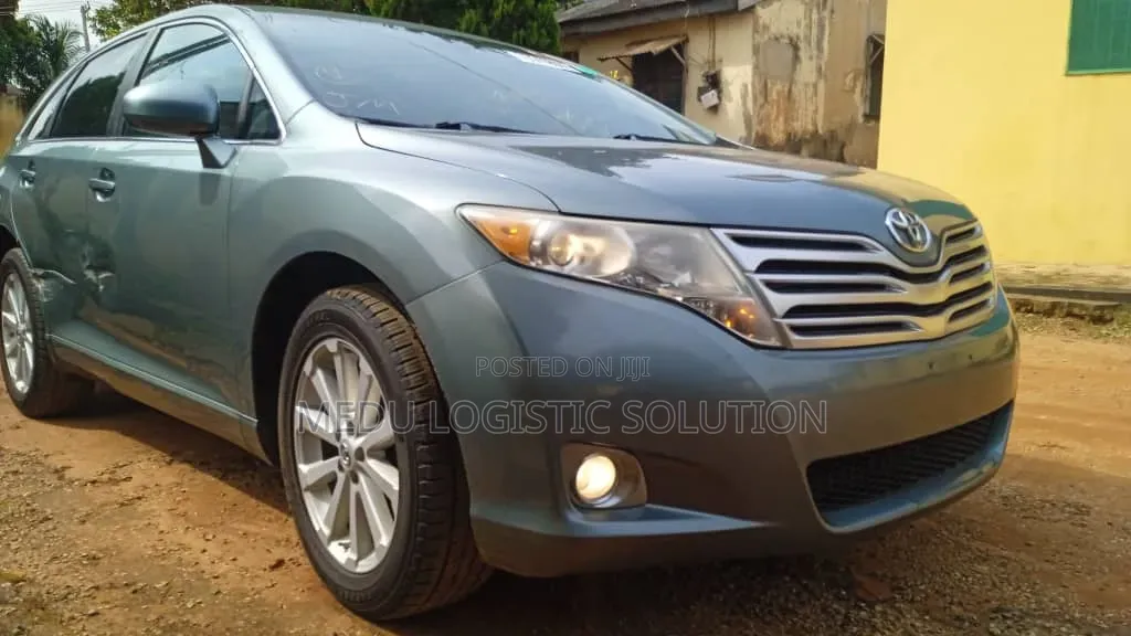 Toyota Venza AWD 2012 Green