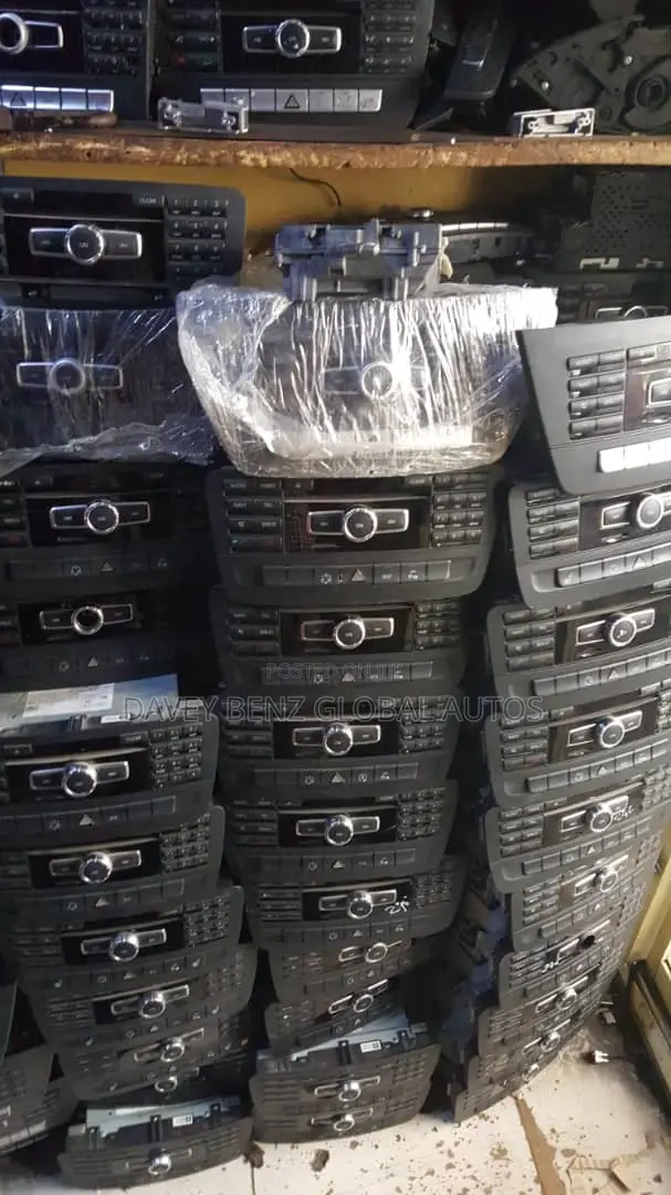 All Mecerdes Benz Radio( Headunit Stereos) Available