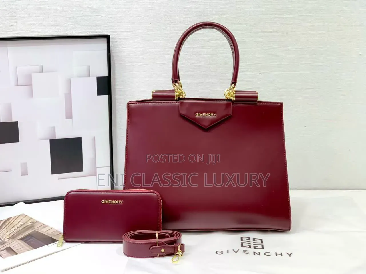 Givenchy Luxury Women's Handbags Best Quality Well Banded Package