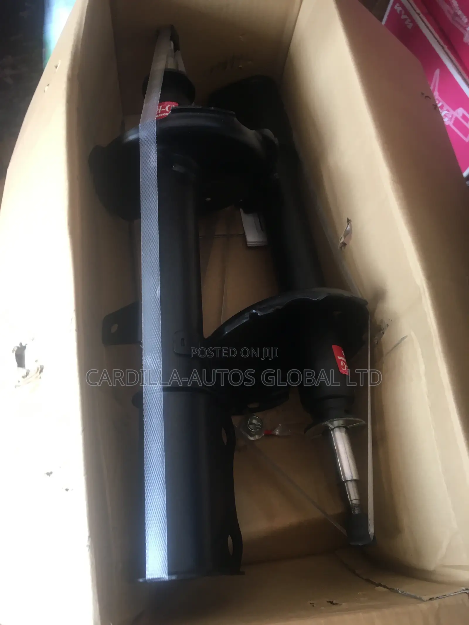 Kyb Front Shock Highlander 2008-2012 4x4