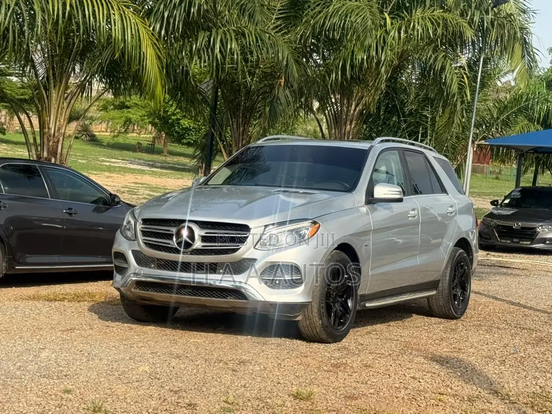 Mercedes-Benz M Class 2012 Silver