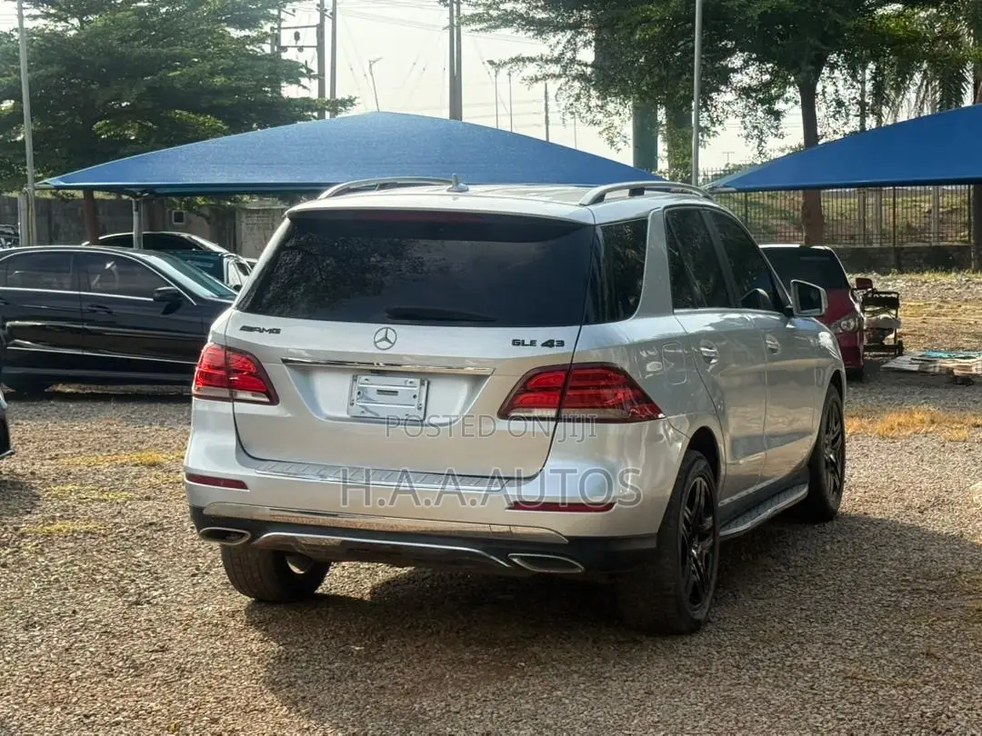 Mercedes-Benz M Class 2012 Silver