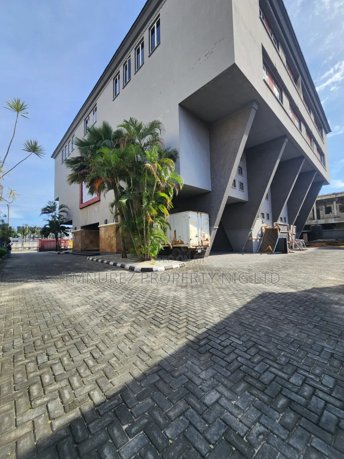 Office Space for Rent Jakande Lekki