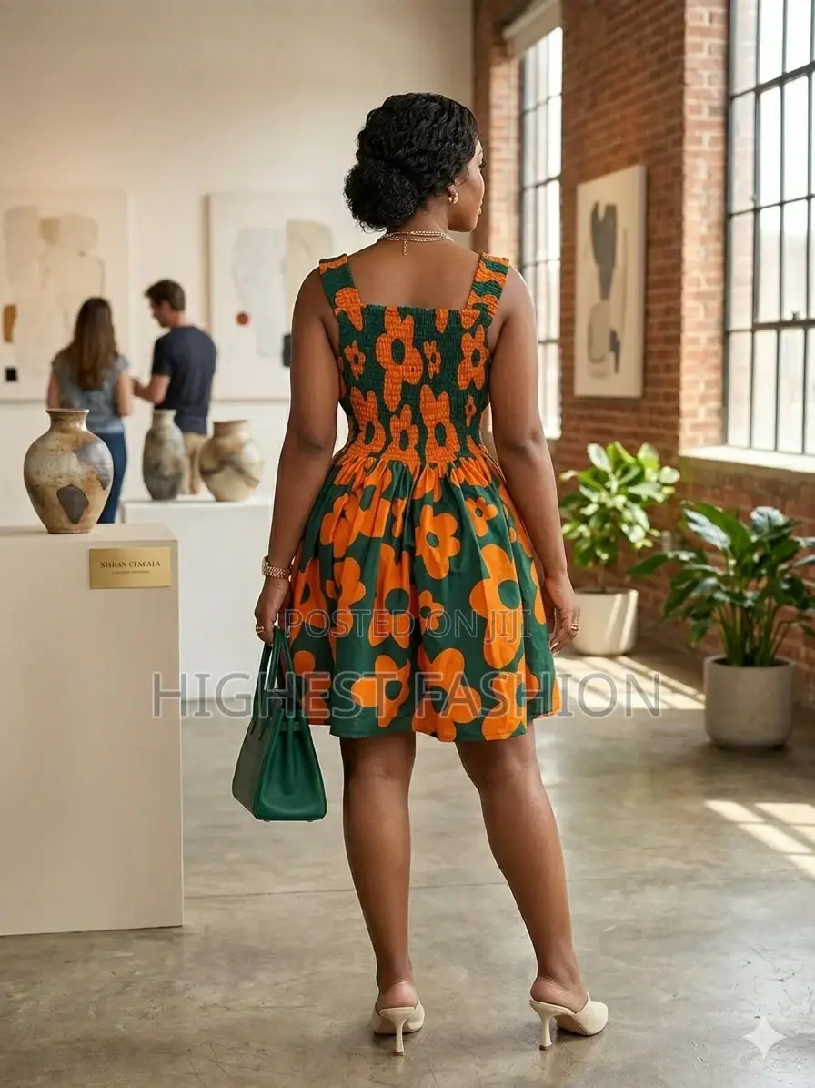 Casual Short Gown - Style 290