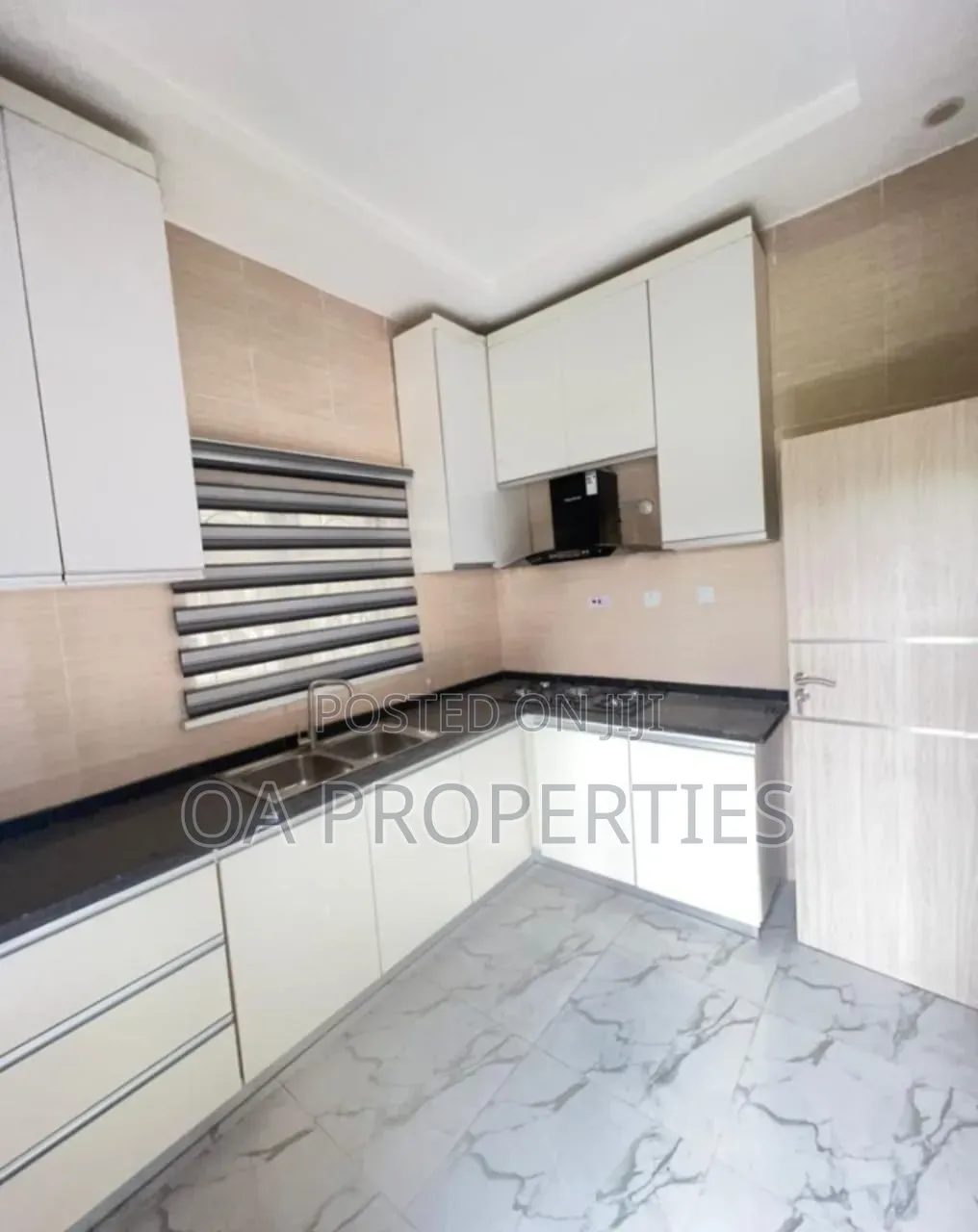 3bdrm Duplex in Tiger Estate, Ibadan for rent