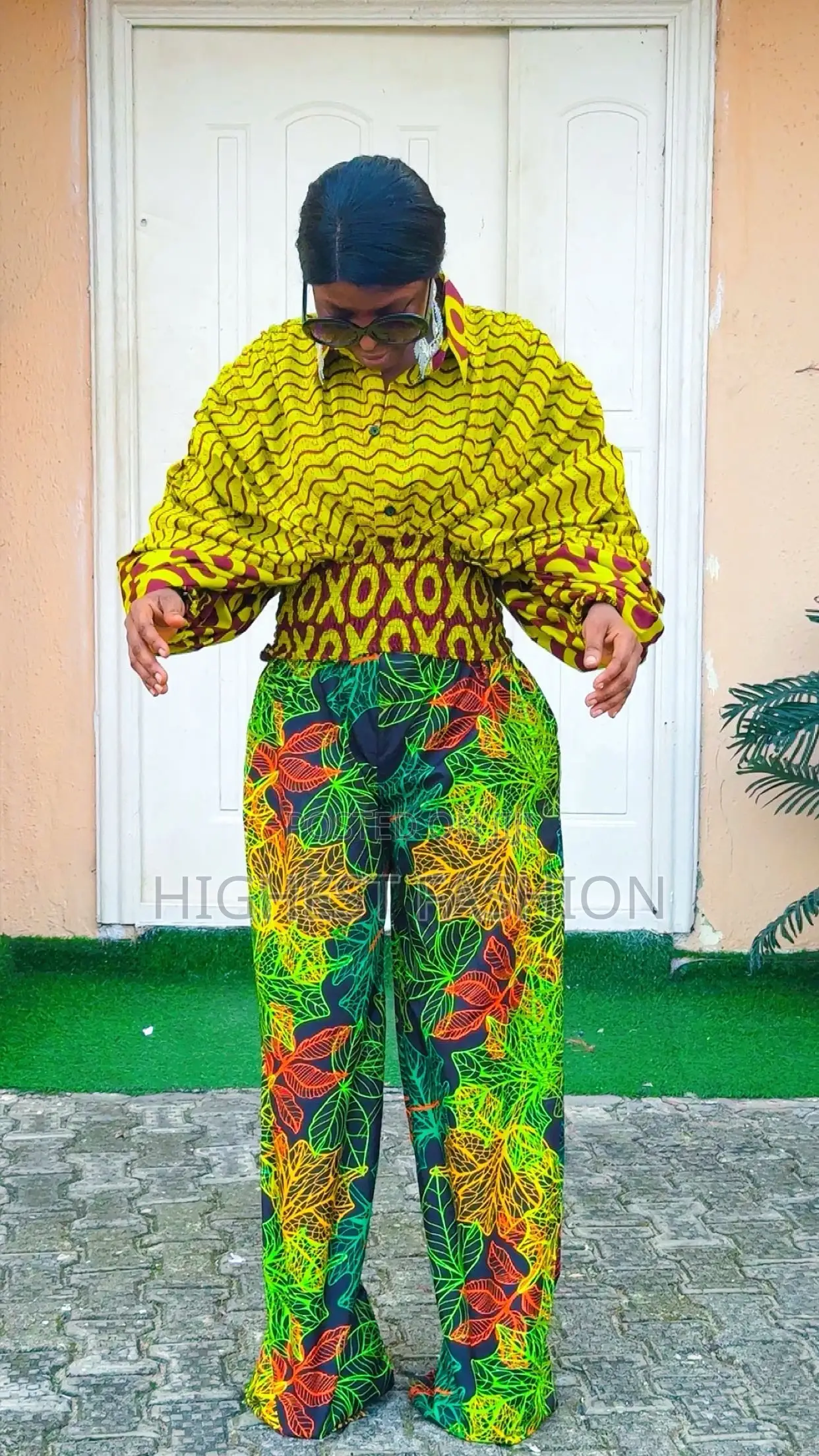 Butterfly Top and Trouser - Style 823