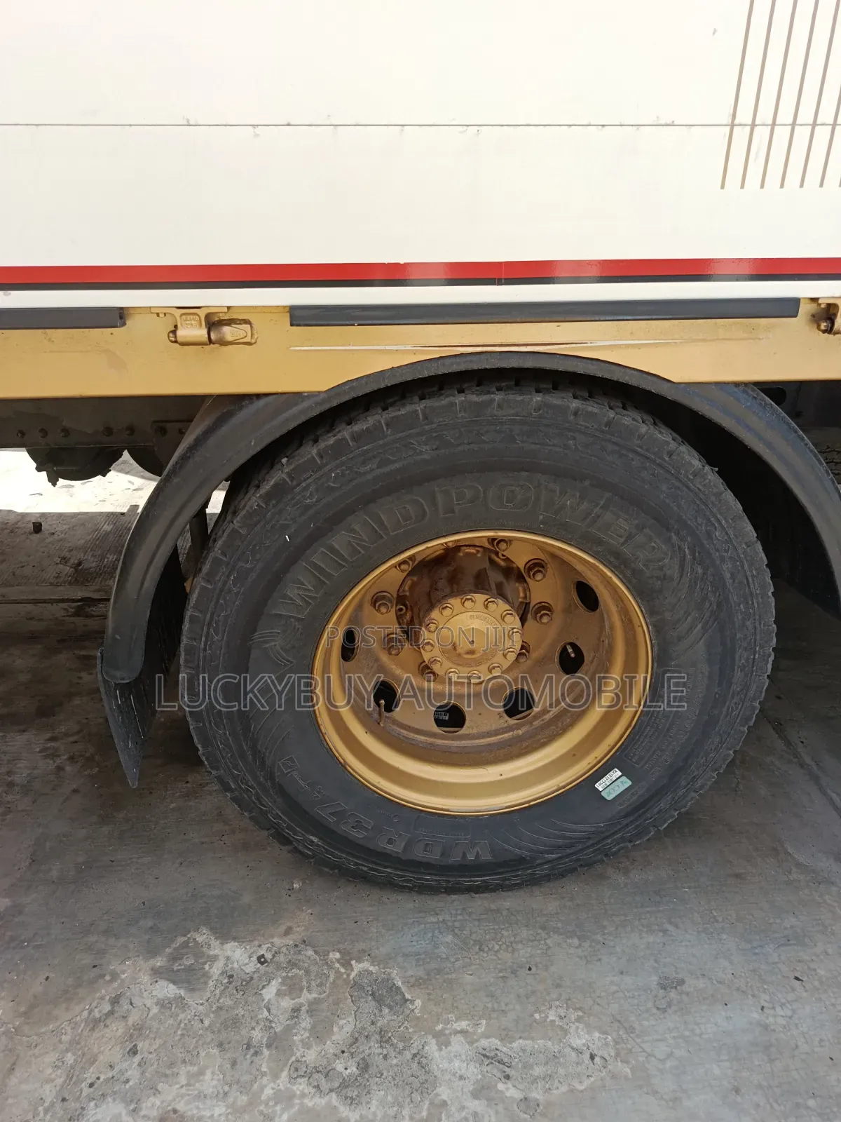 Man Diesel Container