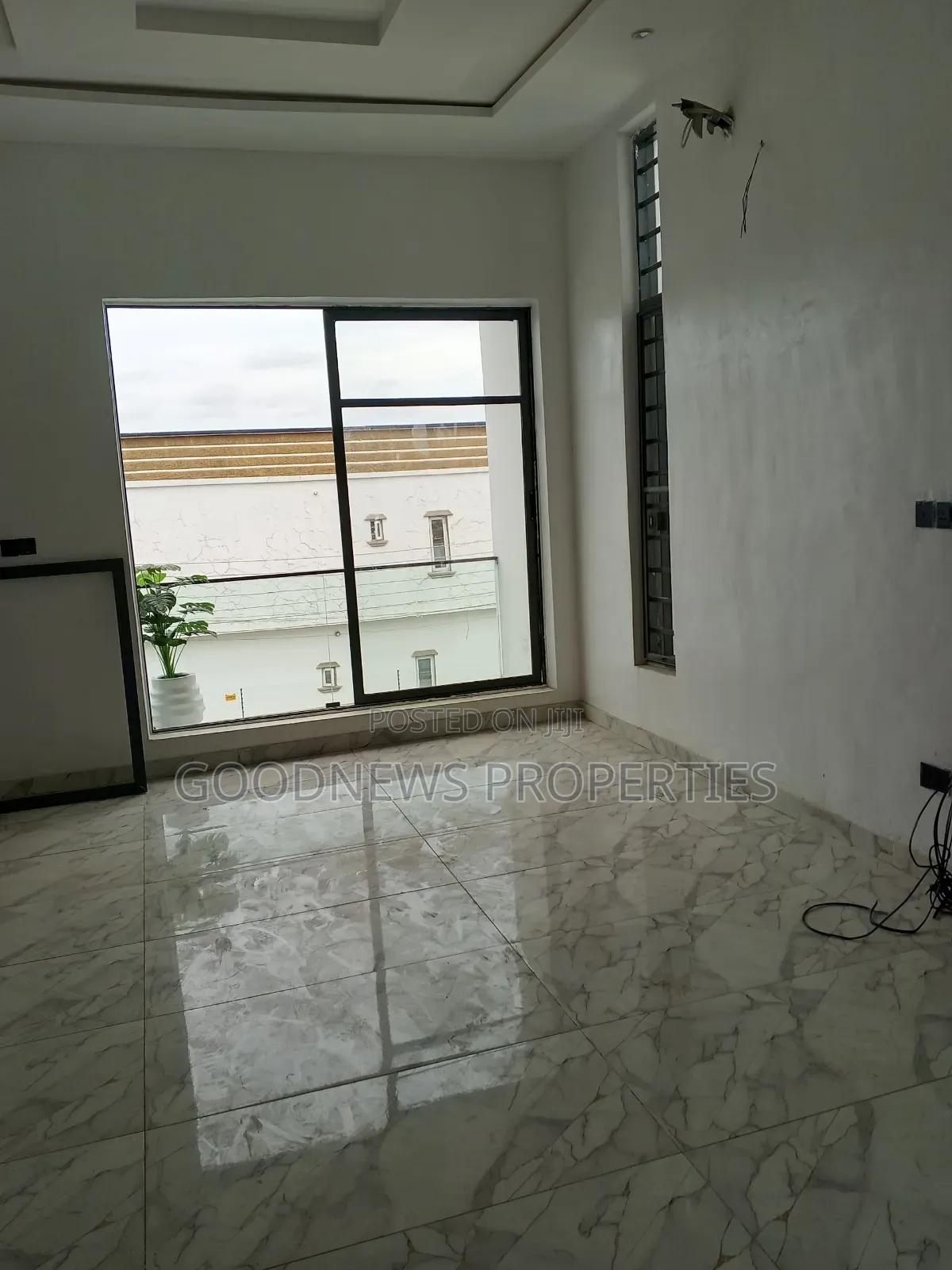 4bdrm Duplex in Ikota ,Lekki for sale