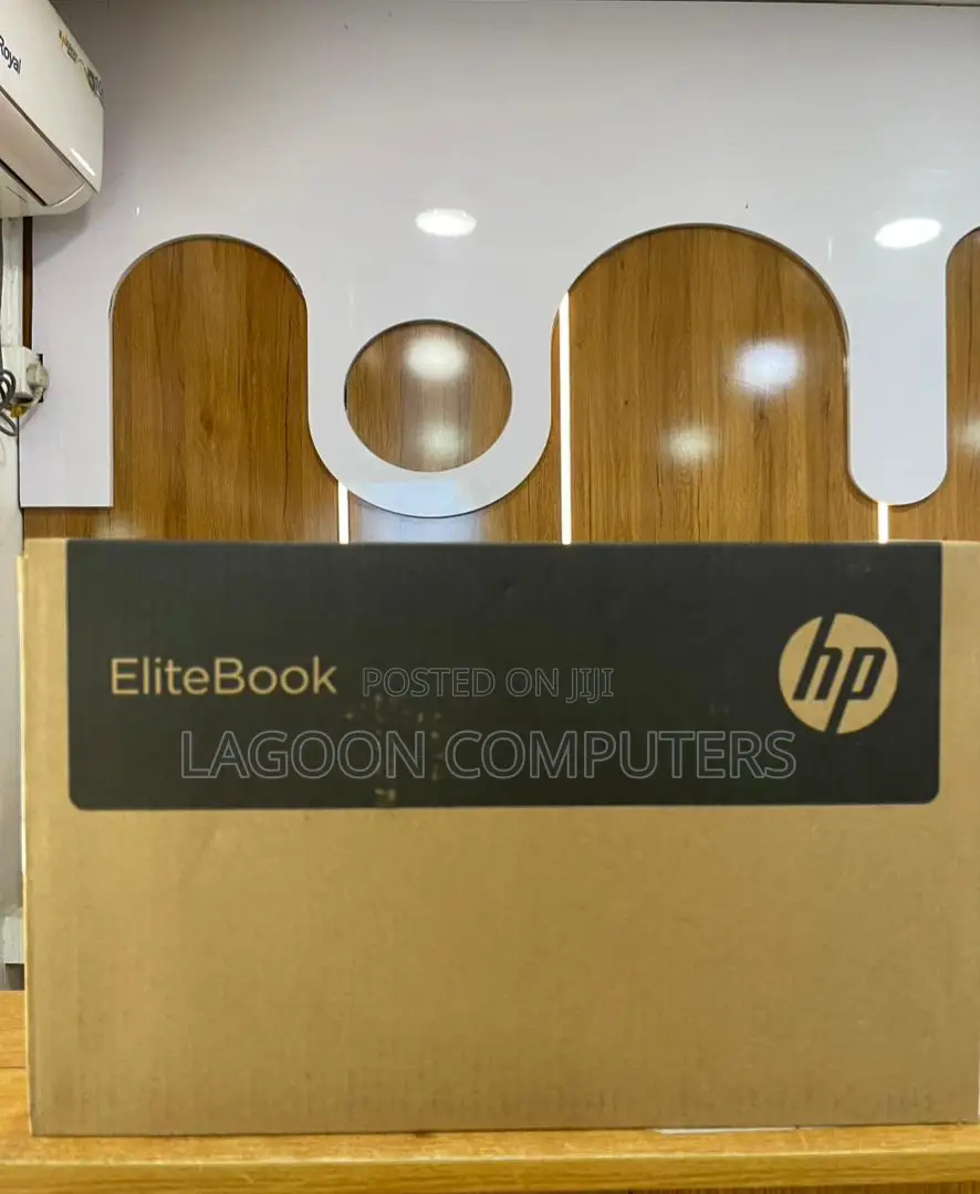 New Laptop HP 32GB Intel Core Ultra 7 SSD 1T