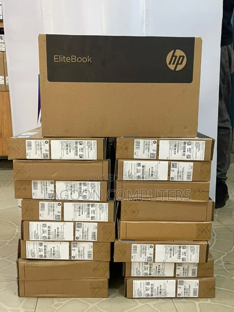 New Laptop HP 32GB Intel Core Ultra 7 SSD 1T