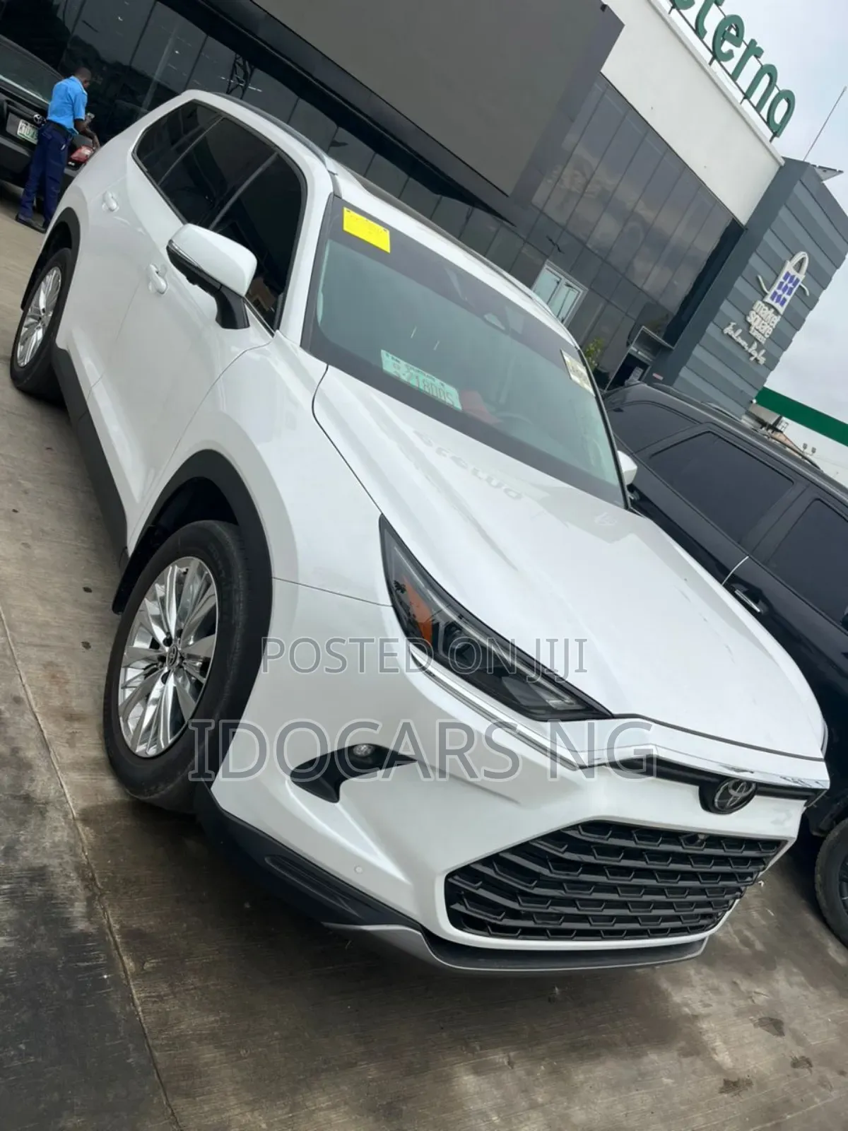 Toyota Grand Highlander Platinum AWD 2024 White