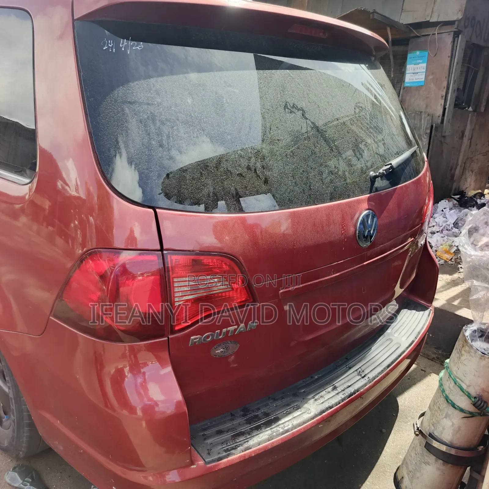 Volkswagen Routan 2008 Red