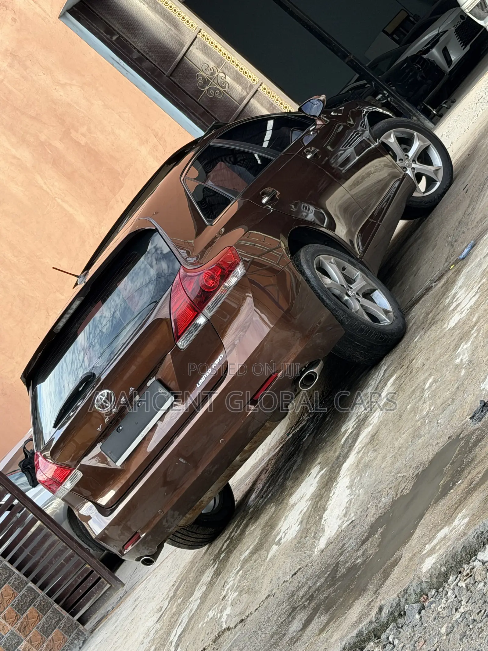 Toyota Venza Limited AWD V6 2013 Brown