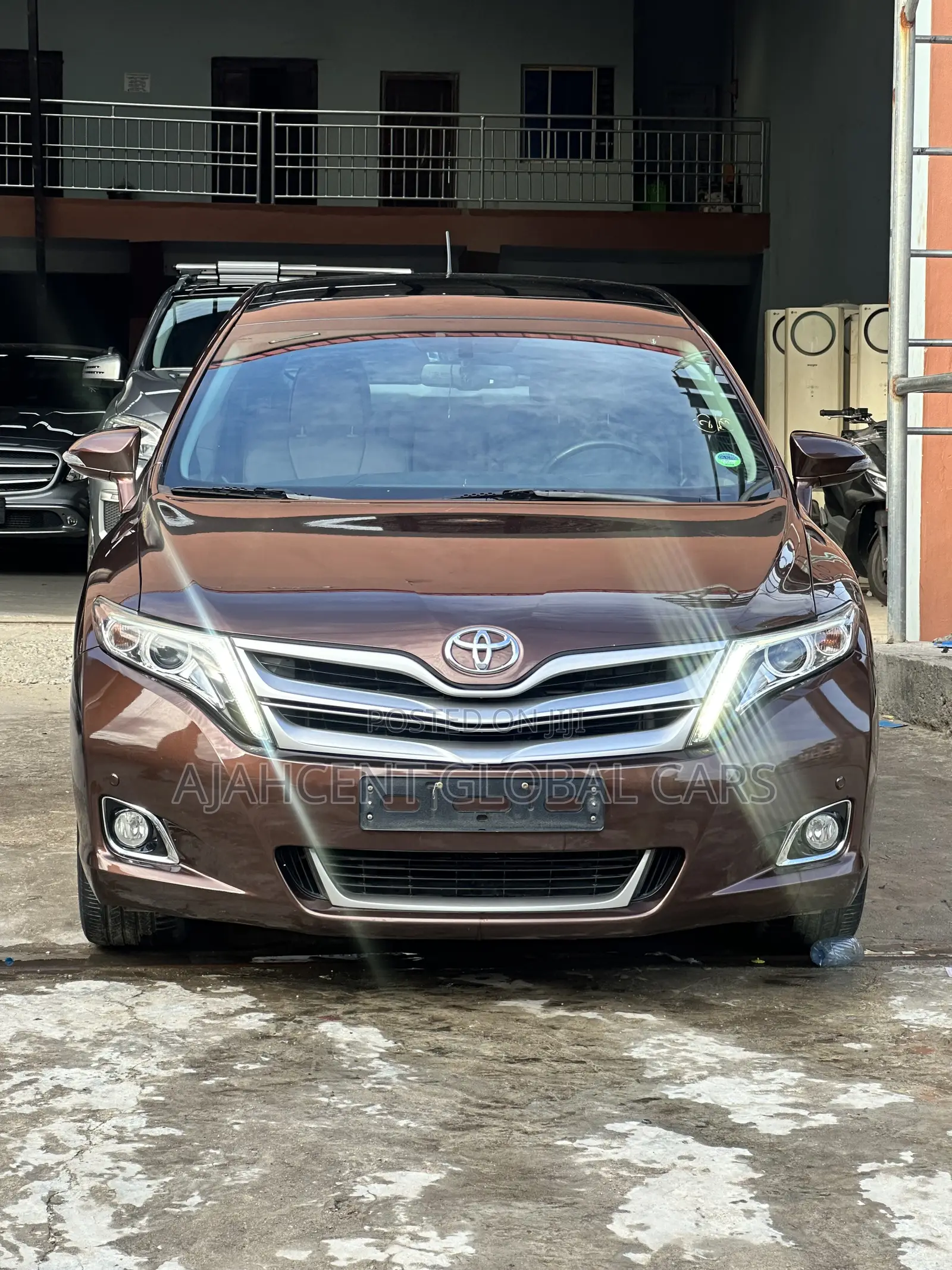 Toyota Venza Limited AWD V6 2013 Brown