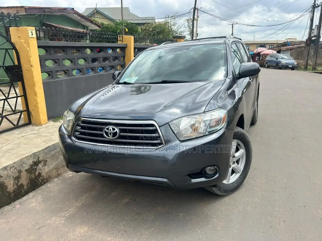 Toyota Highlander Sport 2010 Gray