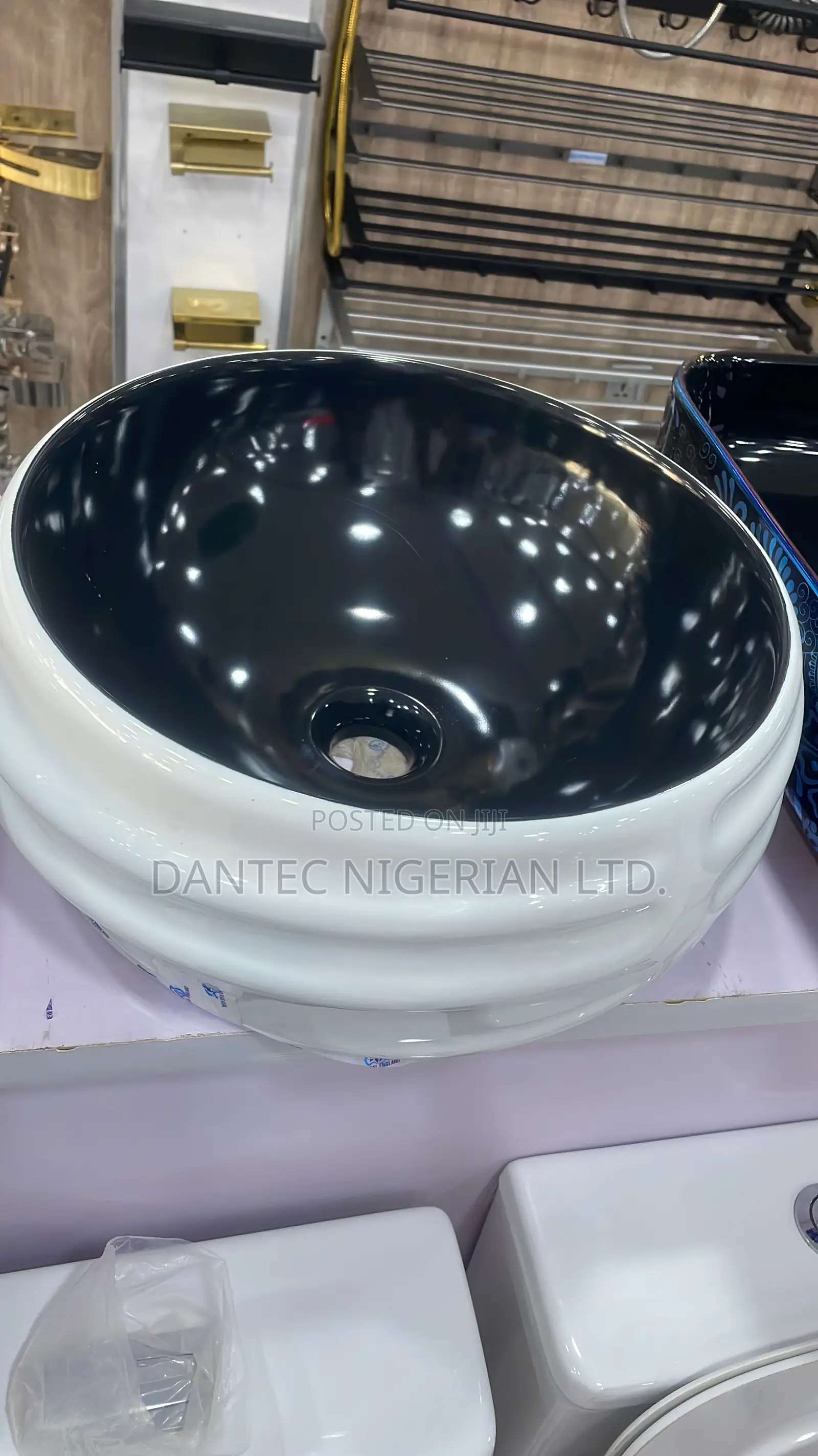 Unique Countertop Basin