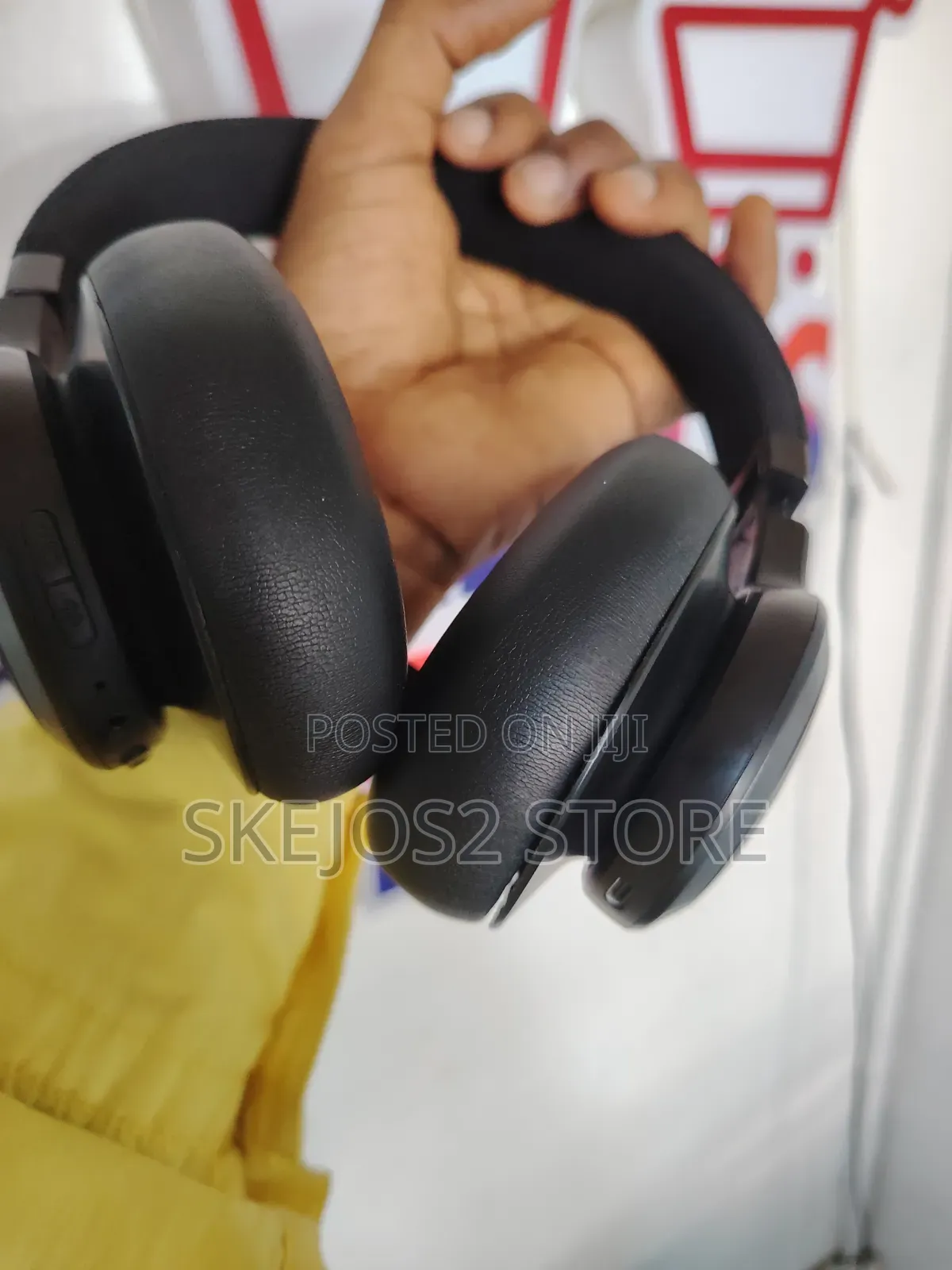 JBL Live 660nc Wireless Noise Cancelling Headphone