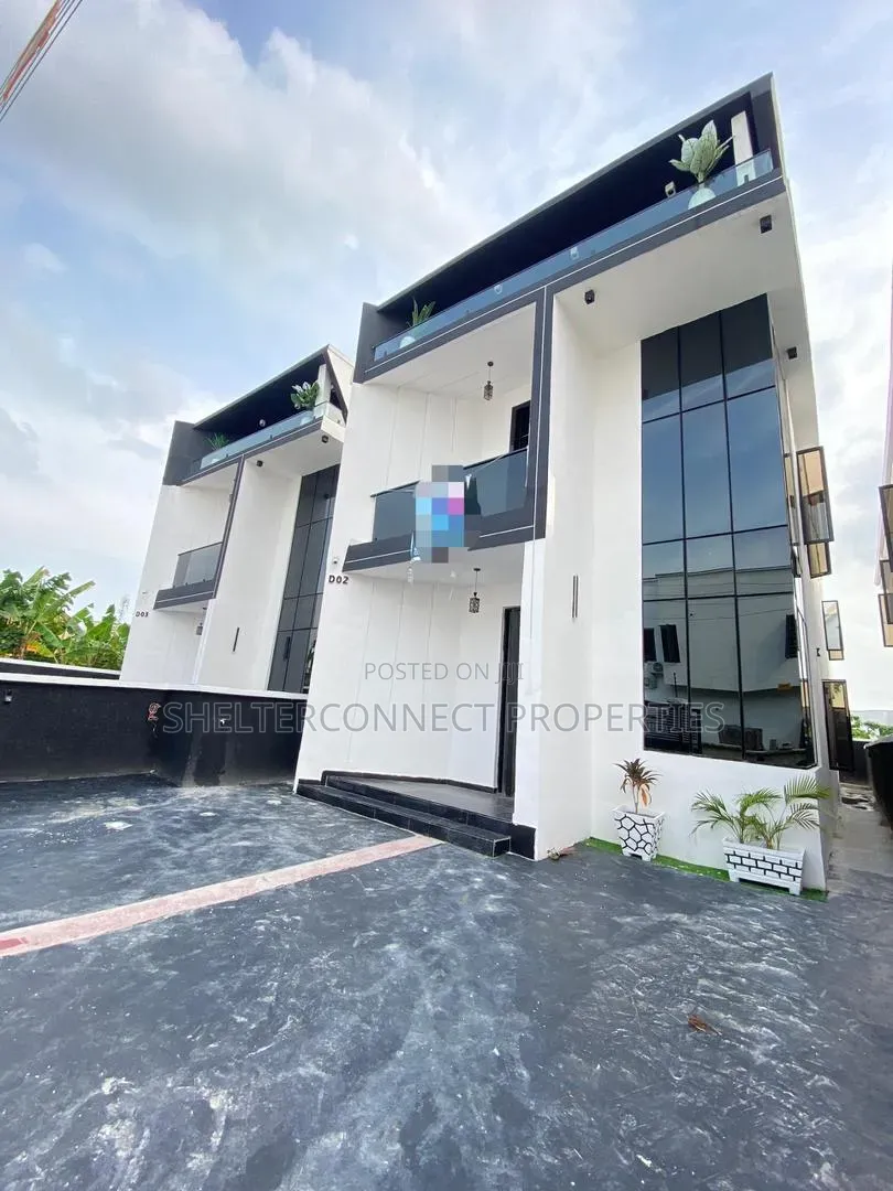 4bdrm Duplex in Sangotedo for sale