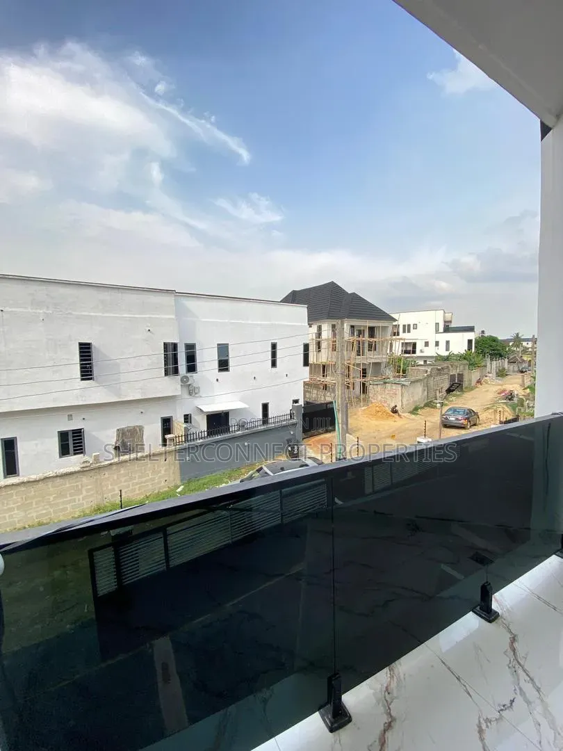 4bdrm Duplex in Sangotedo for sale