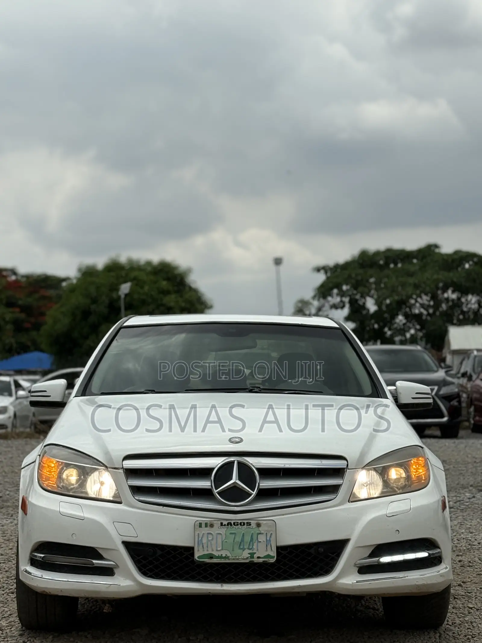 Mercedes-Benz C300 2010 White