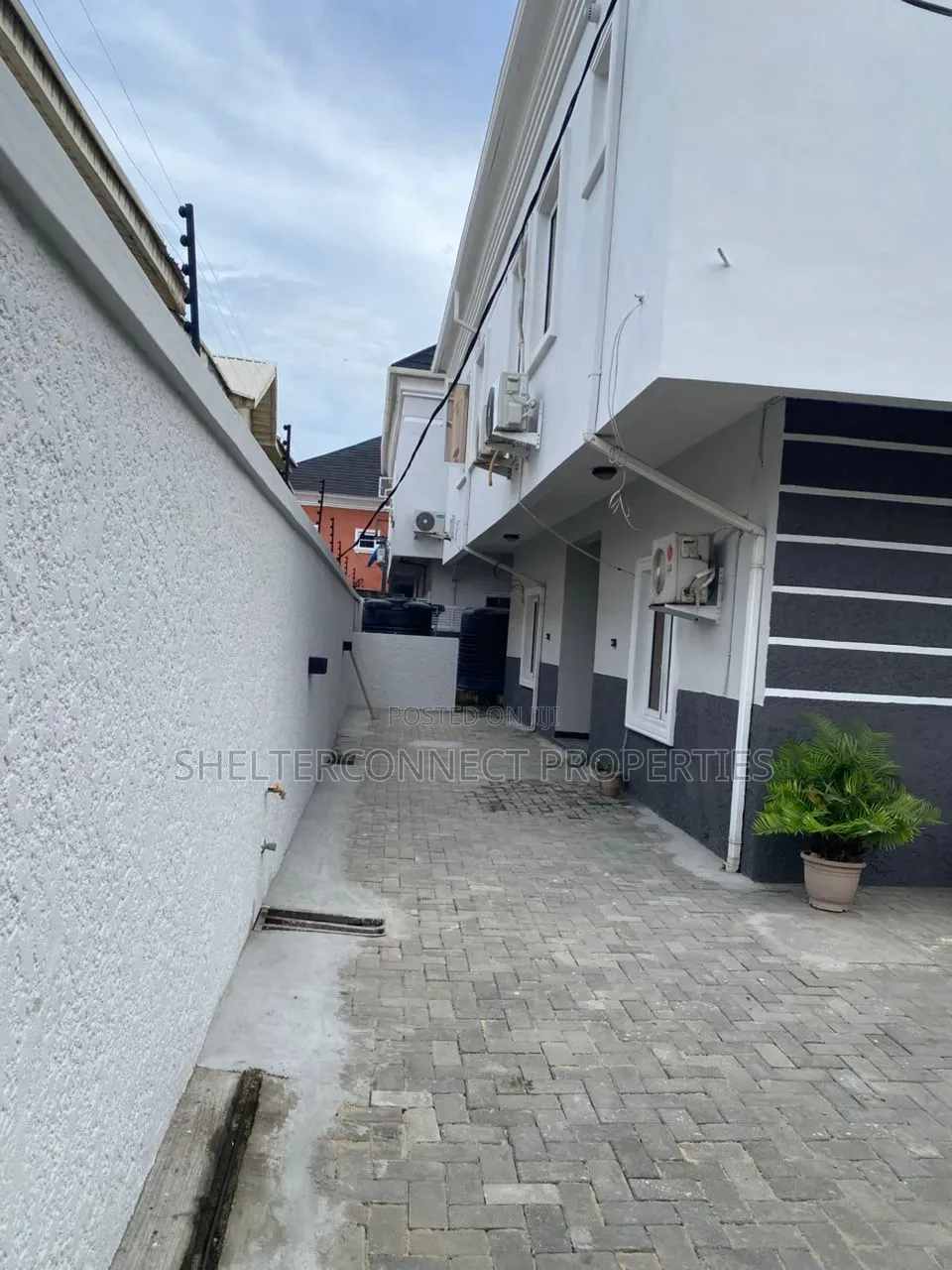 2bdrm Duplex in Ologolo for rent