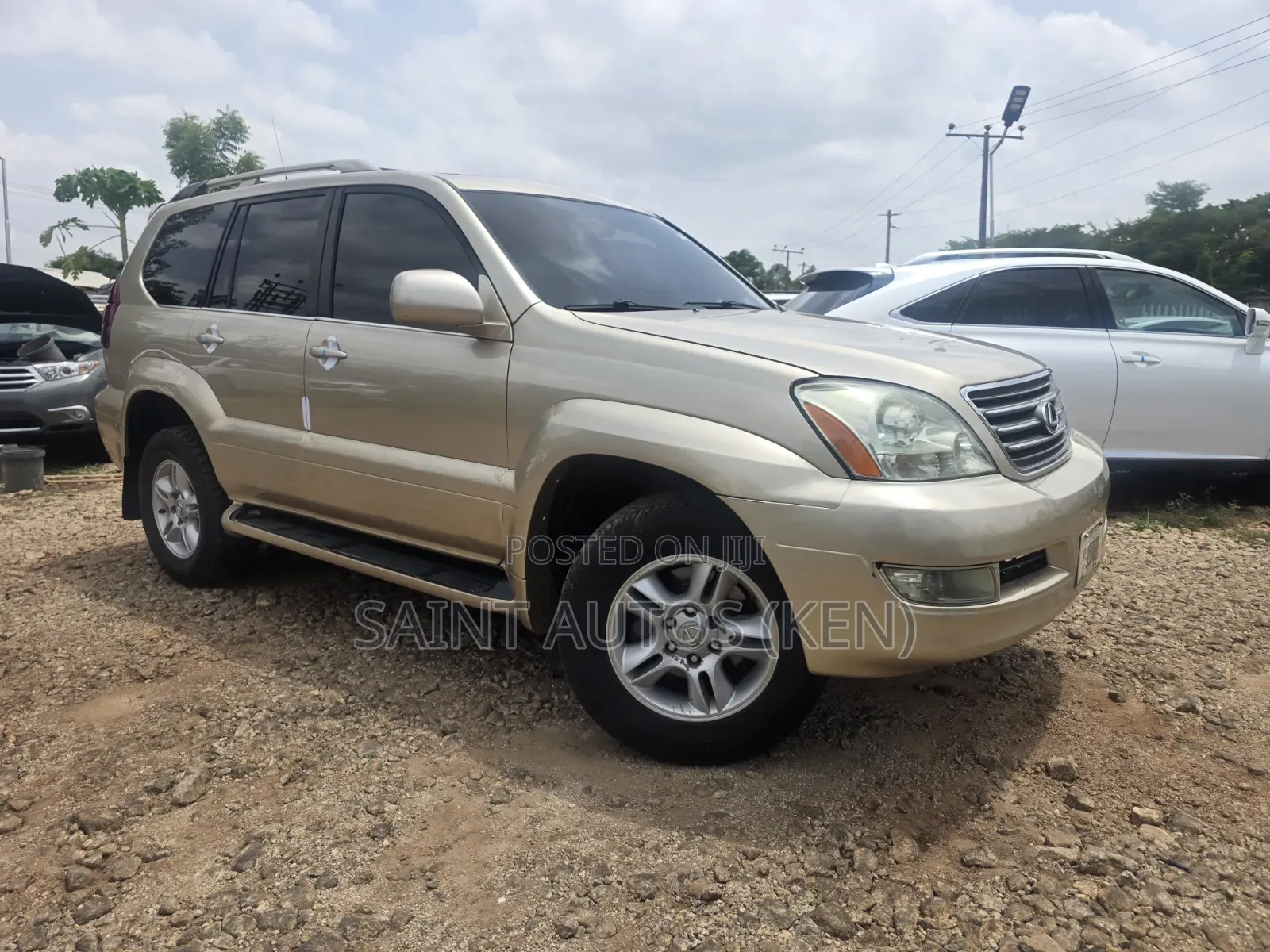 Lexus GX 470 2007 Gold