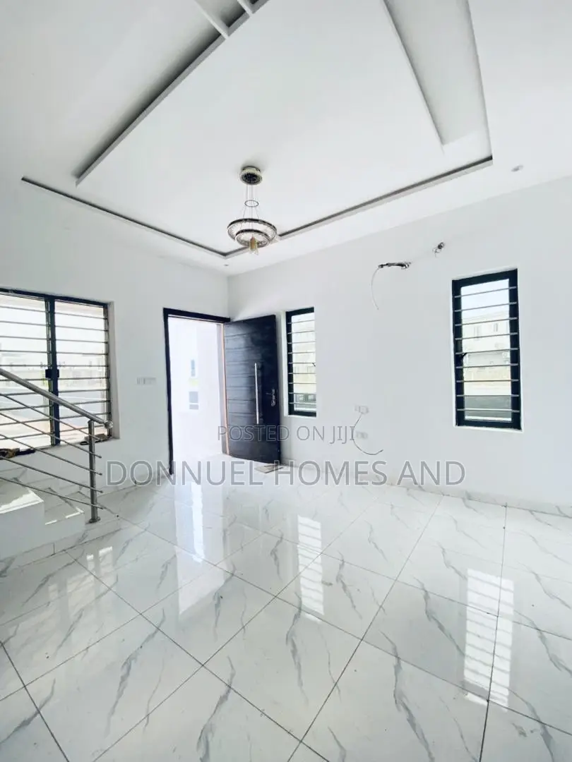 3bdrm Duplex in Abraham Adesanya, for sale