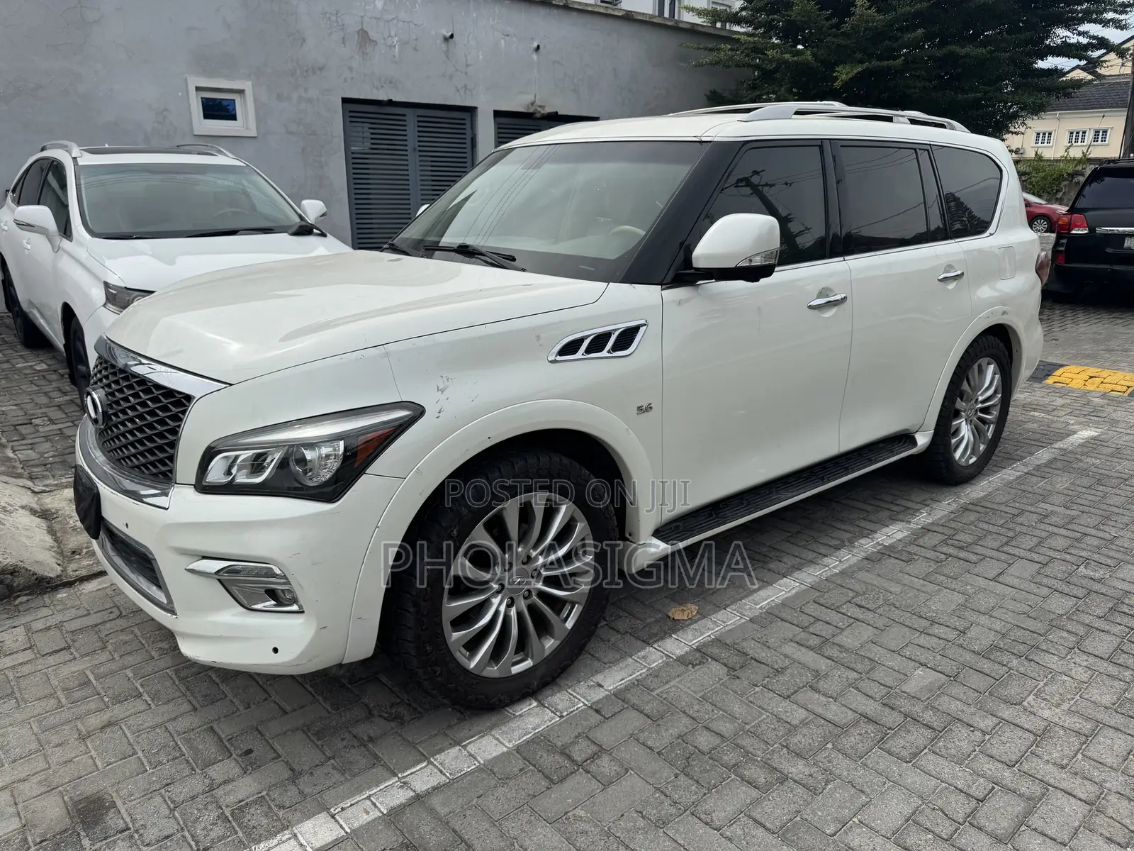 Infiniti QX80 2016 White