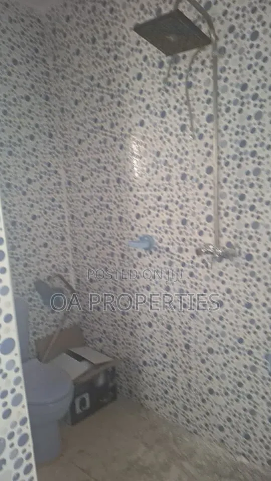 2bdrm Block of Flats in Ibadan for rent