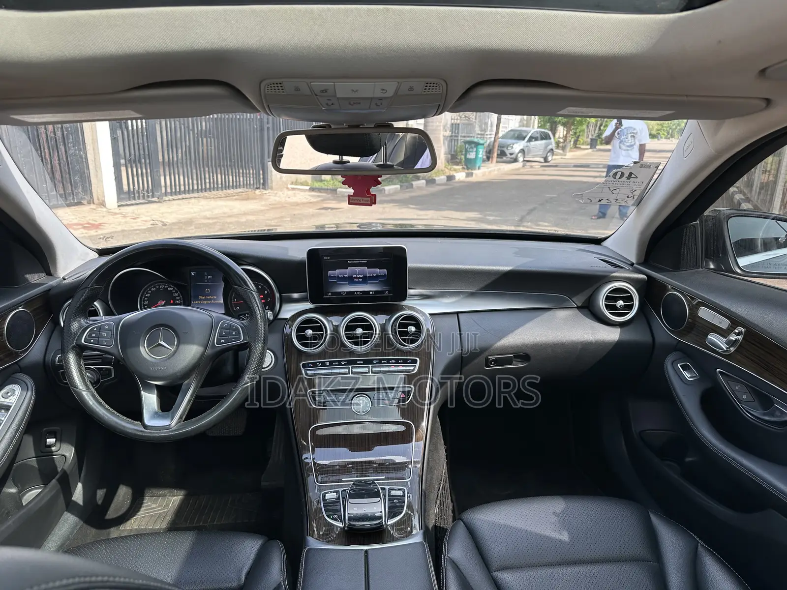 Mercedes-Benz C300 Sport Sedan RWD (2.0L 4cyl 7A) 2016 Black