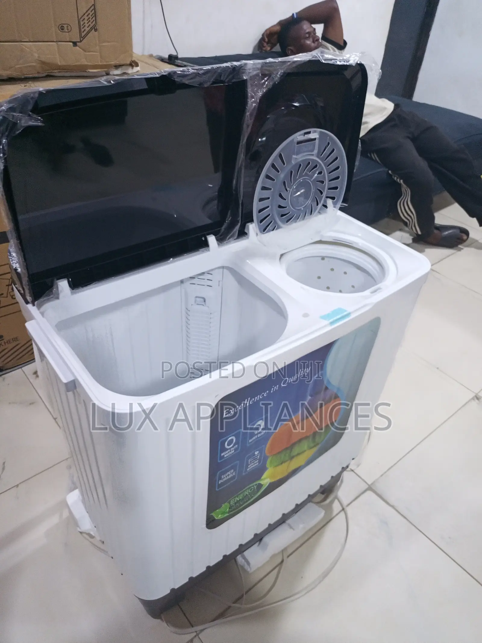 Skyrun Black White 7kg Washing Machine