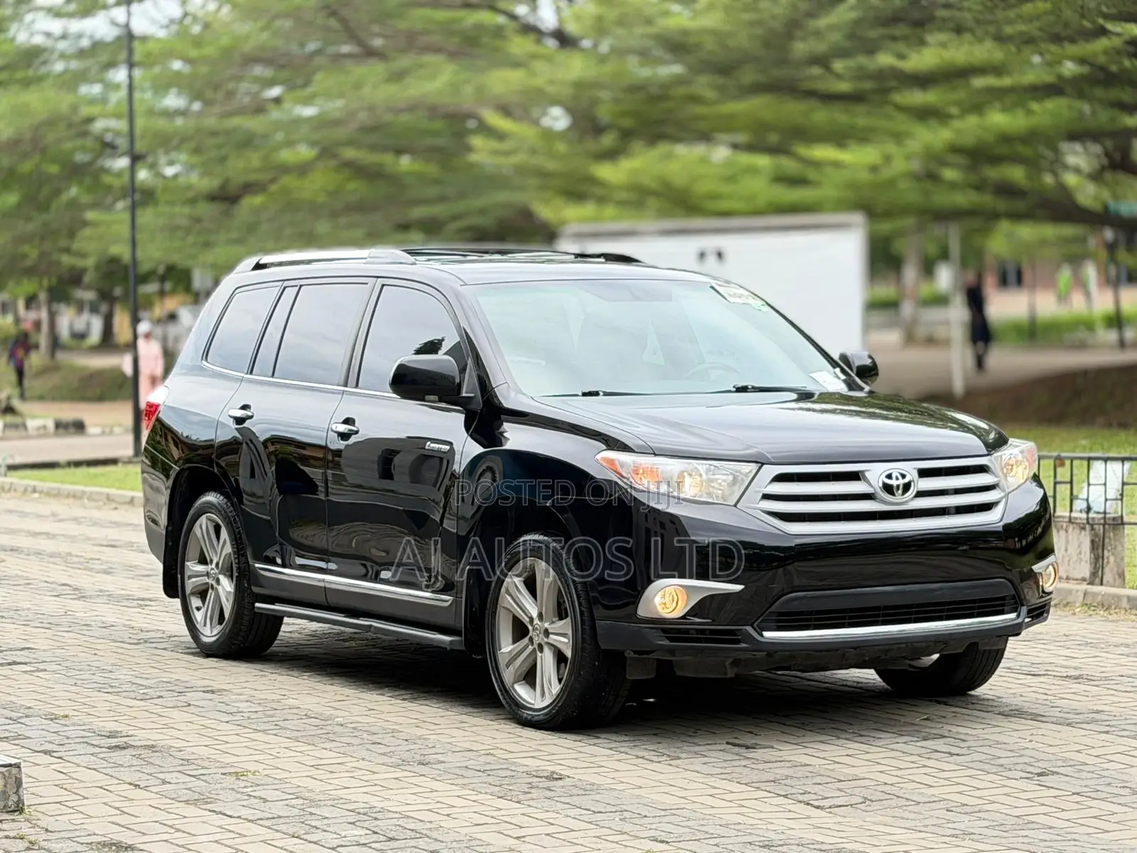 Toyota Highlander 2013 Black