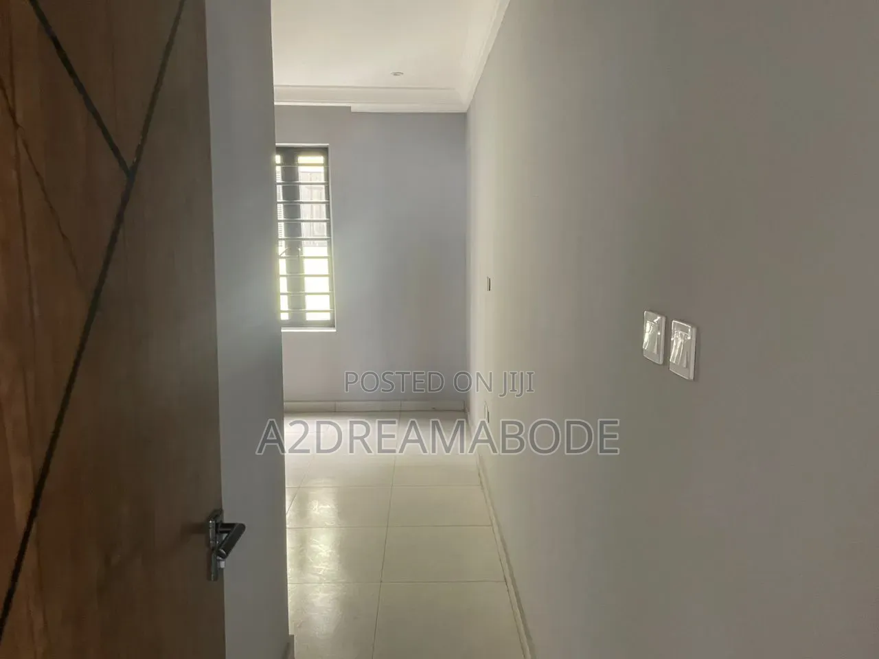5bdrm Duplex in Shonibare Estate for rent